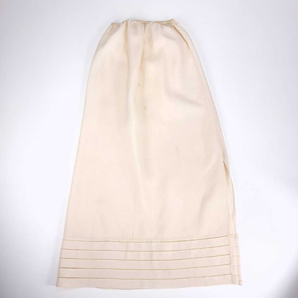 Vintage Merry Modes Cream Half Slip Ladder Stitch Hem Side Slit Mid Century